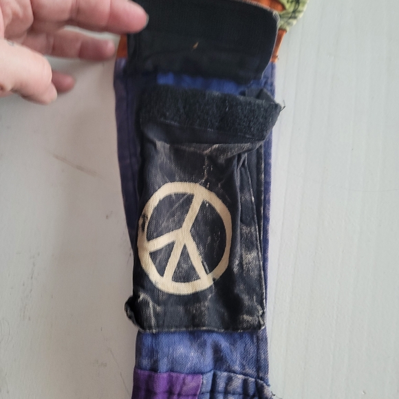 Rising International Multicolor Patchwork Shoulder Bag - Picture 4 of 4